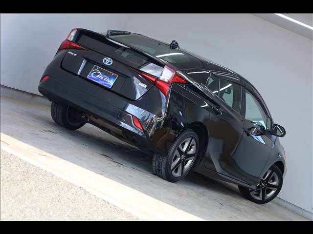 TOYOTA PRIUS 2020 Image 31