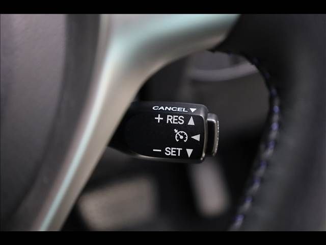 TOYOTA LEXUS CT200H 2013 Image 31