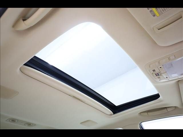 TOYOTA CROWN SEDAN HYBRID 2014 Image 31