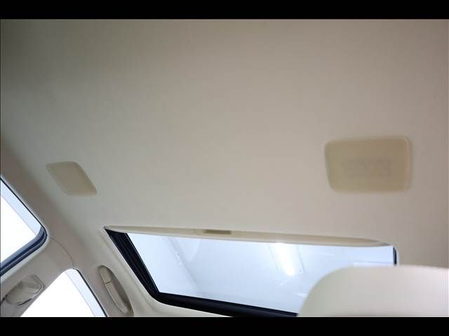 TOYOTA CROWN SEDAN HYBRID 2014 Image 31