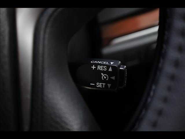 TOYOTA CROWN SEDAN HYBRID 2014 Image 31