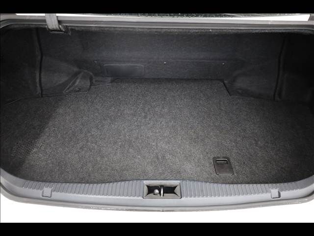 TOYOTA CROWN SEDAN HYBRID 2014 Image 31