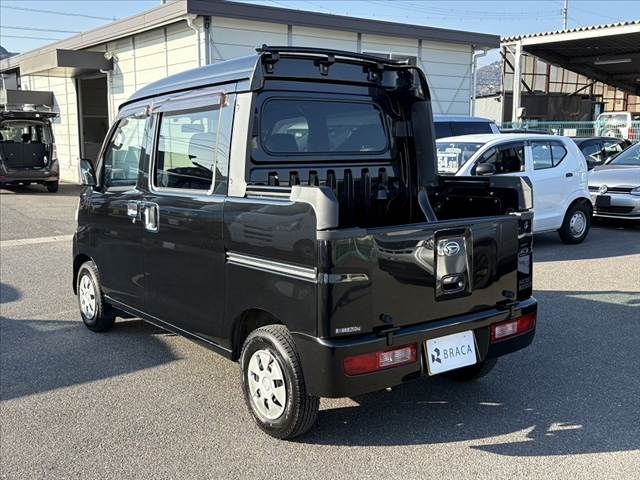 DAIHATSU HIJET CARGO 4WD 2014 Image 31