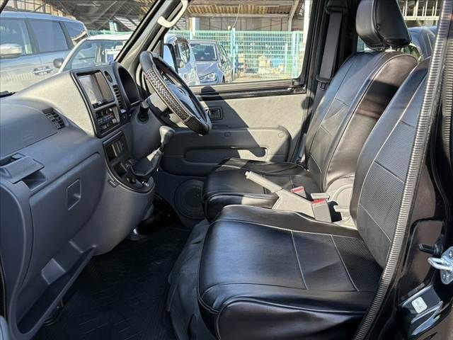 DAIHATSU HIJET CARGO 4WD 2014 Image 31