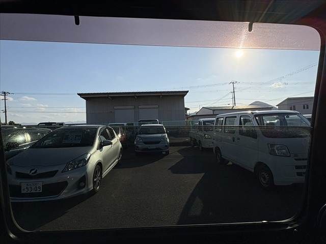 DAIHATSU HIJET CARGO 4WD 2014 Image 31