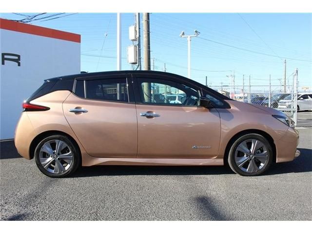 NISSAN LEAF 2023 Image 31