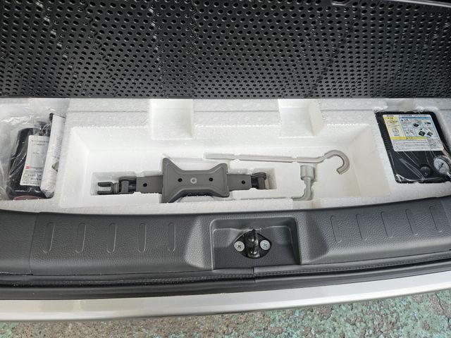 MAZDA FLAIR CROSSOVER 2015 Image 31