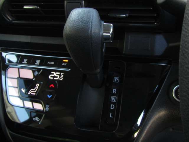 NISSAN ROOX 2023 Image 31