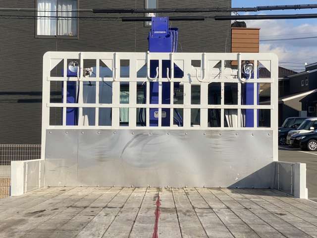 MITSUBISHI FUSOU FIGHTER 2006 Image 31