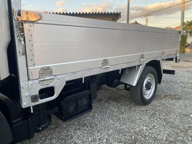 NISSAN ATLAS 2010 Image 31