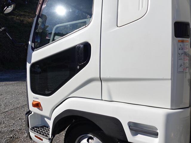 MITSUBISHI FUSOU FIGHTER 2016 Image 31