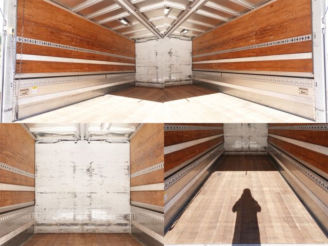 MITSUBISHI FUSOU FIGHTER 2016 Image 31