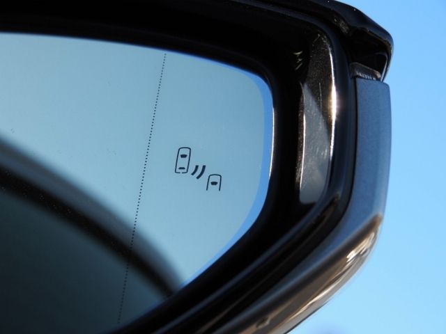 TOYOTA LEXUS RC350 2020 Image 31