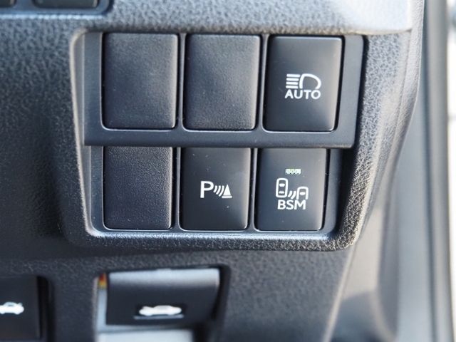 TOYOTA LEXUS RC350 2020 Image 31