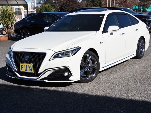 TOYOTA CROWN SEDAN HYBRID 2018 Image 31