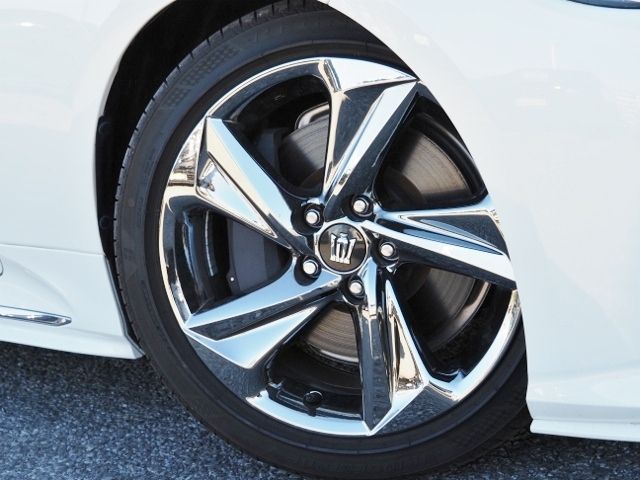 TOYOTA CROWN SEDAN HYBRID 2018 Image 31