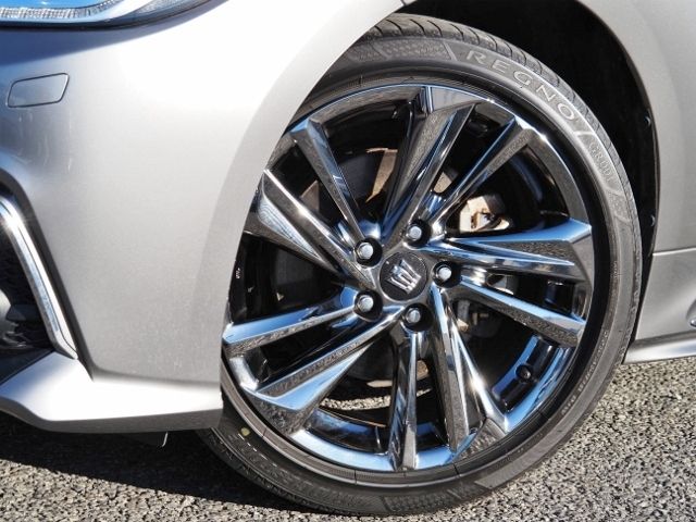 TOYOTA CROWN SEDAN HYBRID 4 2021 Image 31