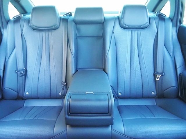 TOYOTA CROWN SEDAN HYBRID 4 2021 Image 31