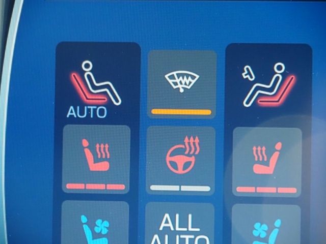 TOYOTA CROWN SEDAN HYBRID 4 2021 Image 31