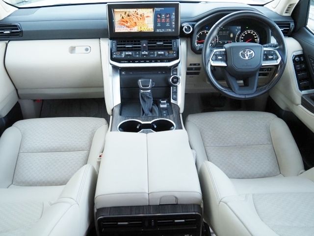 TOYOTA LANDCRUISER WAGON 2024 Image 31