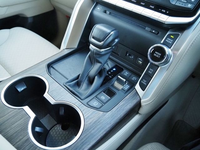 TOYOTA LANDCRUISER WAGON 2024 Image 31