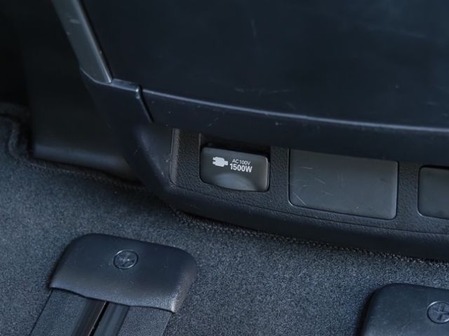 TOYOTA ALPHARD HYBRID 4WD 2023 Image 31