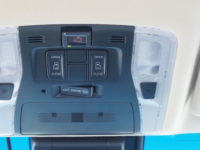 TOYOTA ALPHARD HYBRID 4WD 2023 Image 31