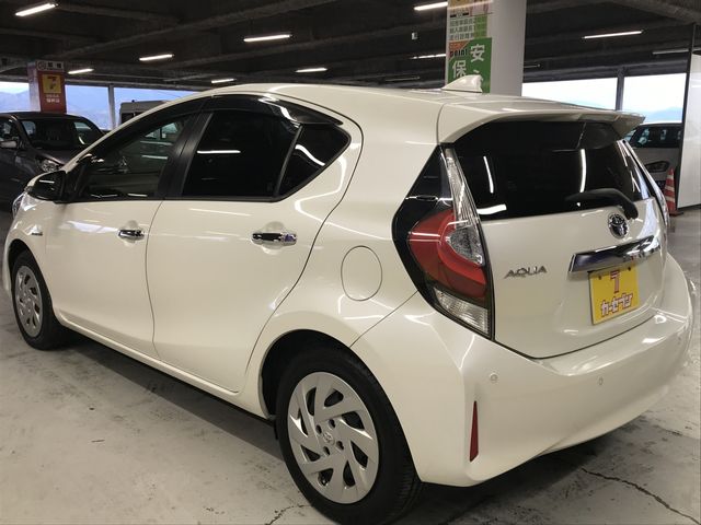 TOYOTA AQUA 2019 Image 31