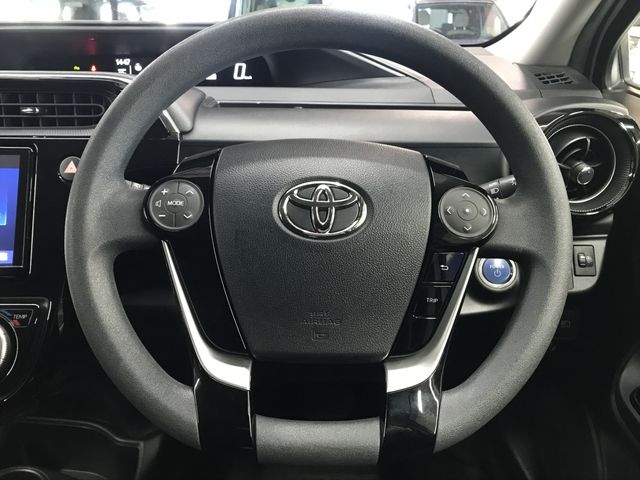 TOYOTA AQUA 2019 Image 31