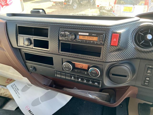 HINO DUTRO 2025 Image 31