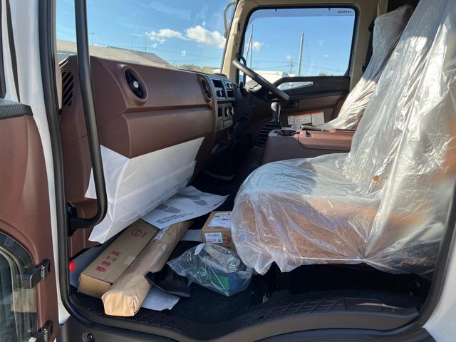 HINO DUTRO 2025 Image 31