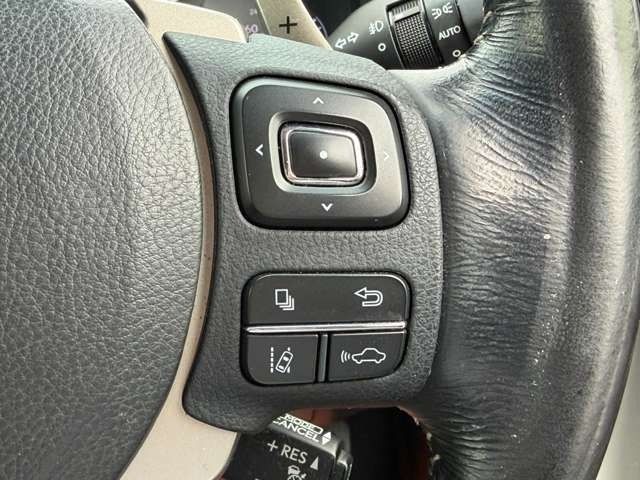 TOYOTA LEXUS NX300H 2015 Image 31