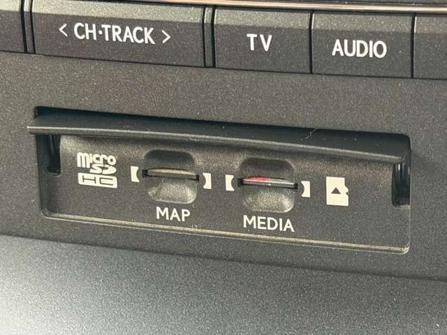 TOYOTA LEXUS NX300H 2015 Image 31