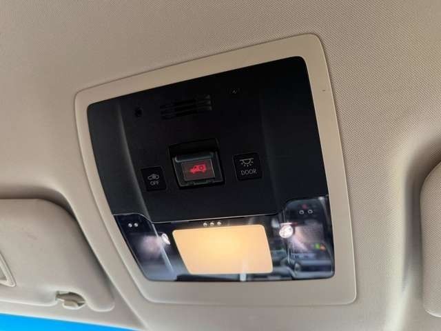 TOYOTA LEXUS NX300H 2015 Image 31