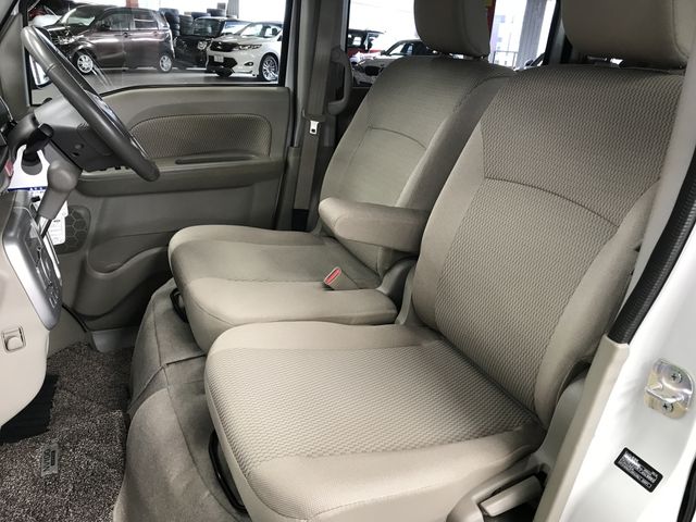 NISSAN NV100 CLIPPER RIO 4W 2022 Image 31