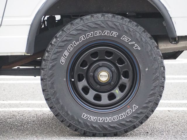 SUZUKI JIMNY 4WD 1997 Image 31