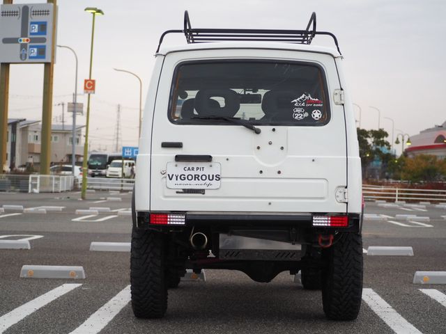 SUZUKI JIMNY 4WD 1997 Image 31