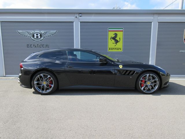 FERRARI GTC4 LUSSO T 2020 Image 31