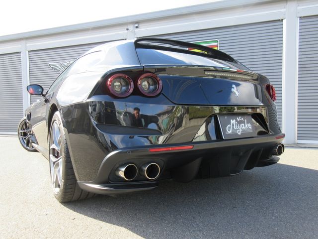 FERRARI GTC4 LUSSO T 2020 Image 31