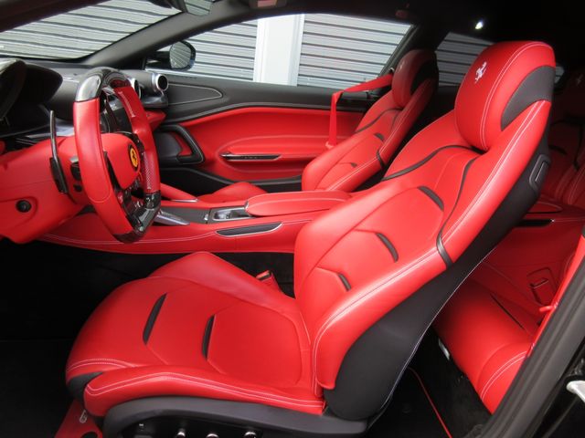 FERRARI GTC4 LUSSO T 2020 Image 31