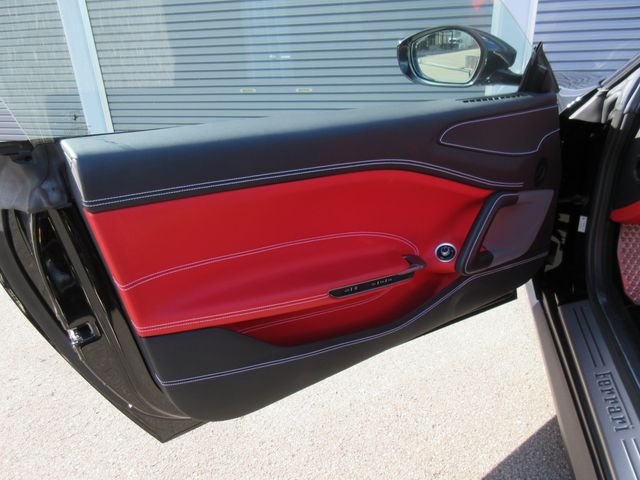 FERRARI GTC4 LUSSO T 2020 Image 31