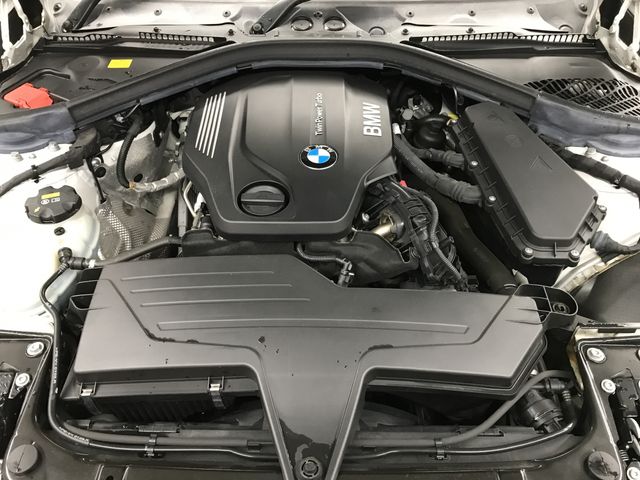 BMW 3SERIES SEDAN 2018 Image 31