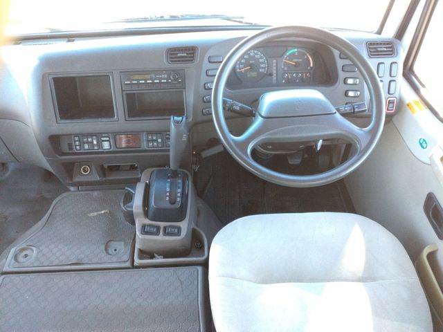 MITSUBISHI ROSA 2004 Image 31