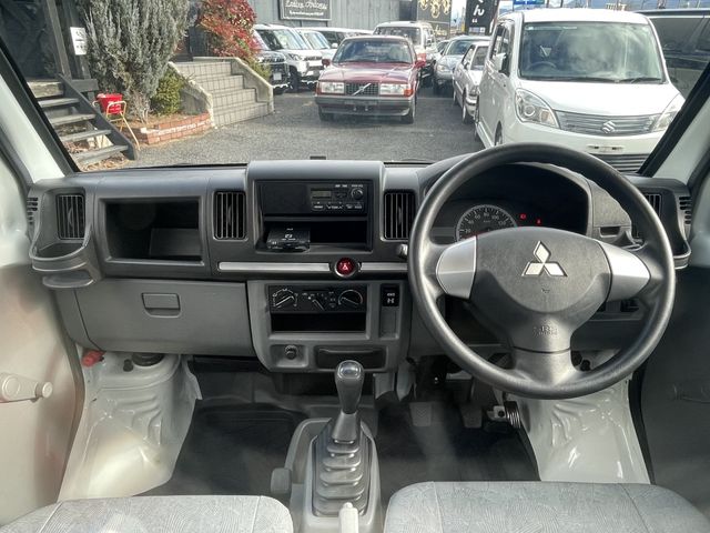 MITSUBISHI MINICAB TRUCK 4WD 2012 Image 31