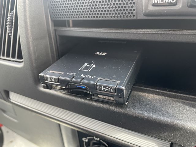 MITSUBISHI MINICAB TRUCK 4WD 2012 Image 31