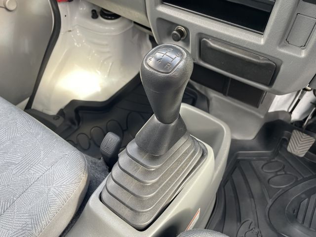 MITSUBISHI MINICAB TRUCK 4WD 2012 Image 31