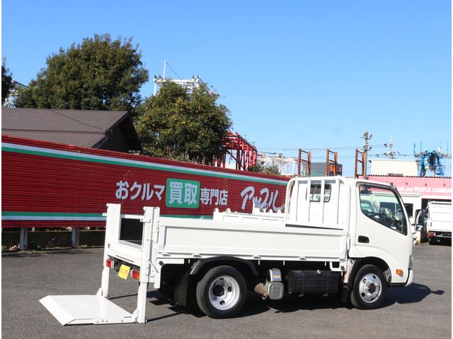 HINO DUTRO 2018 Image 31