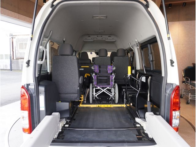 TOYOTA REGIUSACE VAN 1.25T 2019 Image 31