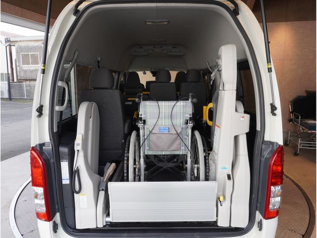 TOYOTA REGIUSACE VAN 1.25T 2019 Image 31