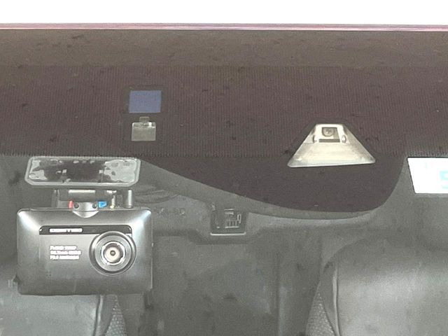 HONDA VEZEL HYBRID 2016 Image 31